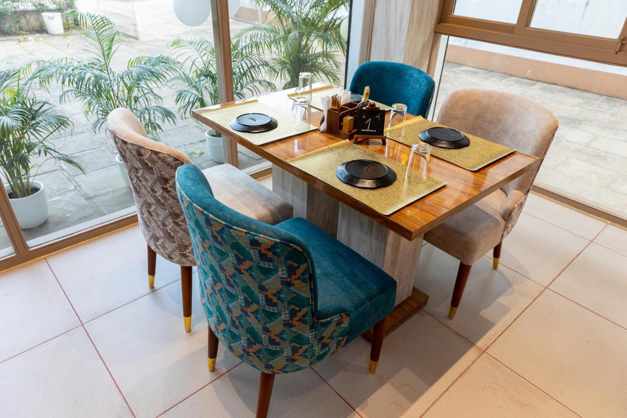 Treebo Oasis, Laxmisagar Hotel Бхубанешвар Екстериор снимка