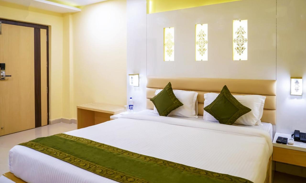 Treebo Oasis, Laxmisagar Hotel Бхубанешвар Екстериор снимка