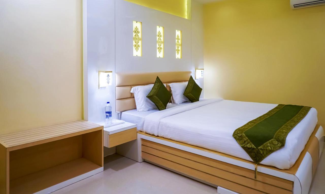 Treebo Oasis, Laxmisagar Hotel Бхубанешвар Екстериор снимка
